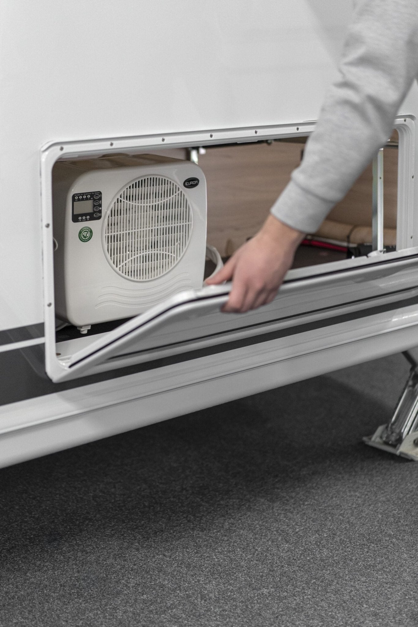 Aparat aer conditionat pentru rulote sau autorulote tip mini split, 3200 BTU, AC3201E EUROM