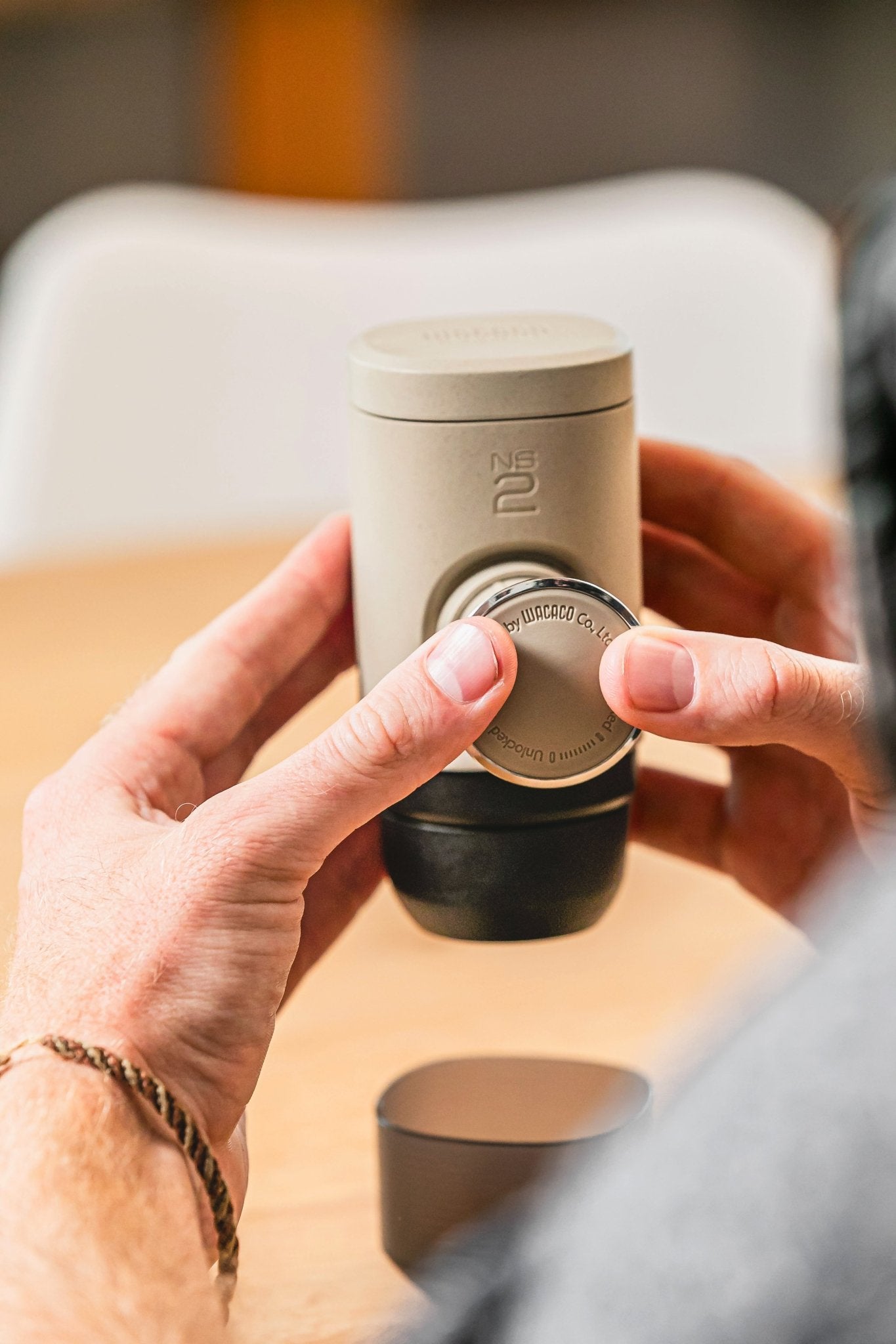 Espressor portabil, manual, pentru cafea, cu capsule, WACACO Minipresso NS2, compatibil NESPRESSO - CampShop.ro