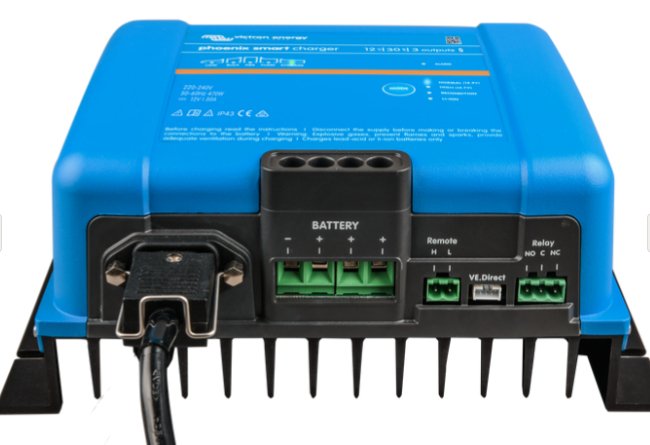 Incarcator de retea Victron Energy Phoenix Smart IP43 Charger 12/30 (3) - CampShop.ro