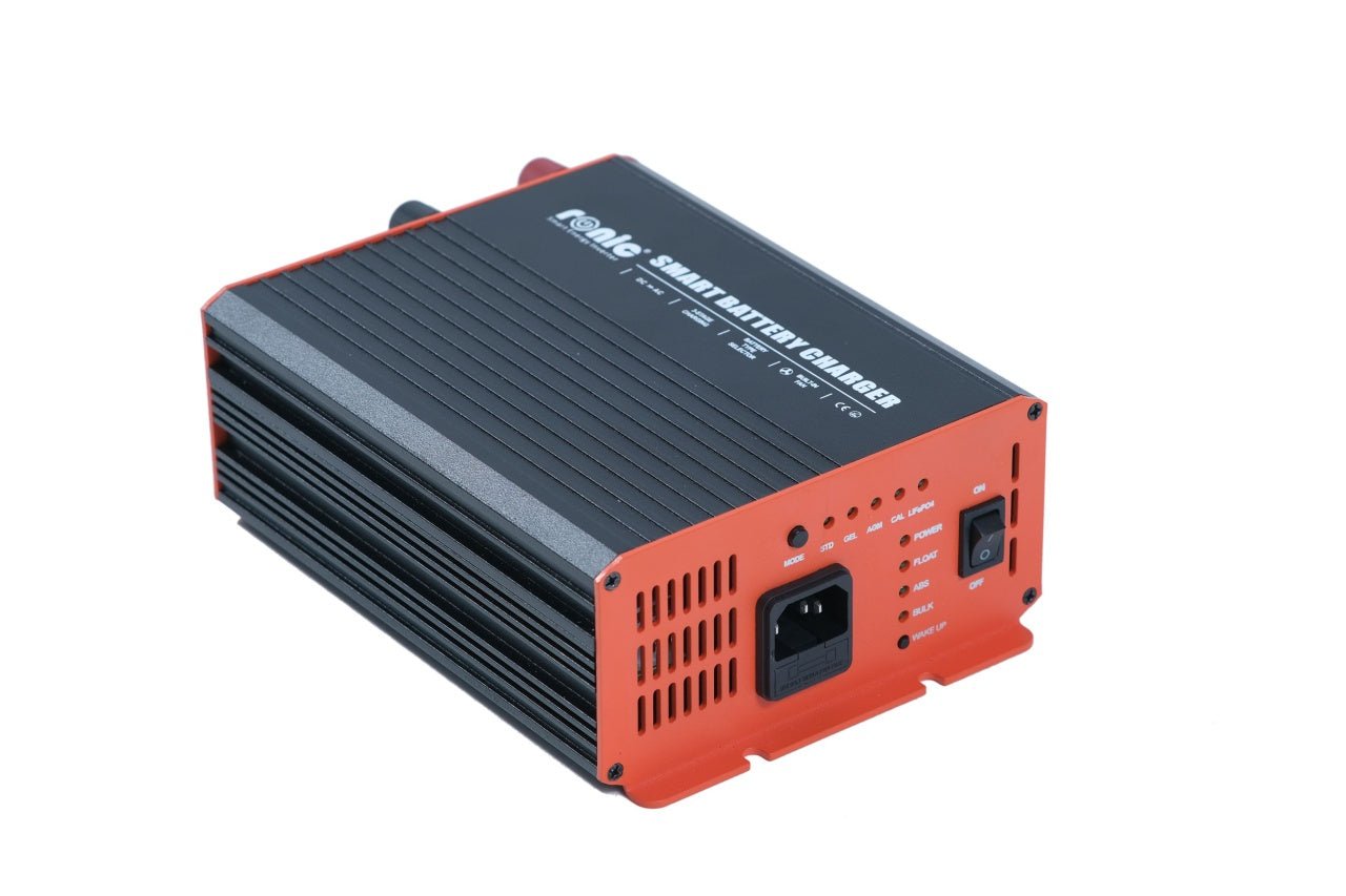 Incarcator / Redresor Inteligent pentru Acumulatori LiFePO4/AGM/GEL, 12V si 12.8V, 20A, Model GS - 1220B - CampShop.ro