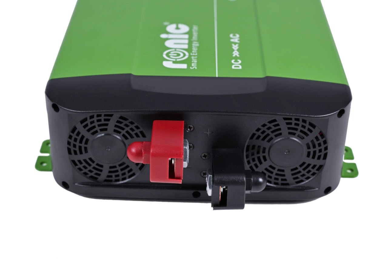 Invertor DC - AC cu Sinus PUR + Incarcator AC + Transfer Prioritate Automat, 12V - 230V, model RONIC HKC2000P, 2000W/4000W - CampShop.ro