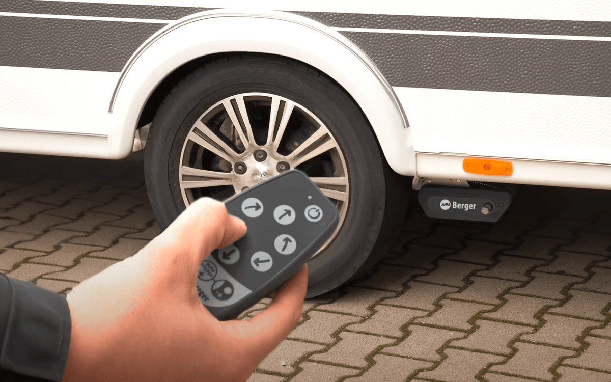 Mover electric cu doua motoare - BERGER Platinium complet automat - CampShop.ro