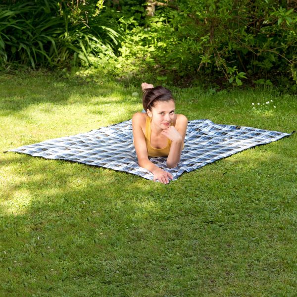 Pătură de picnic AMAZONAS Ultra - Light 150 x 120 cm - CampShop.ro