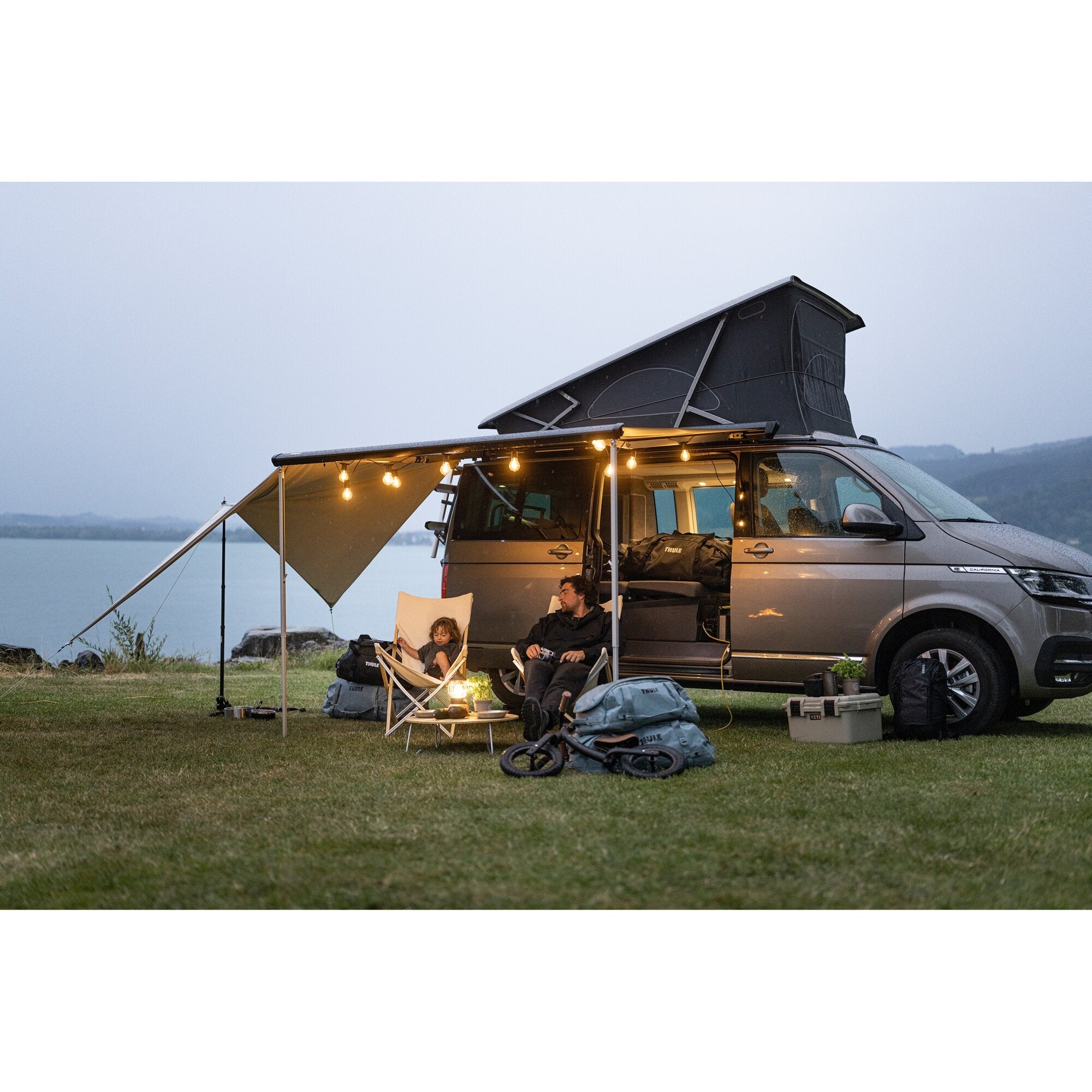 Perete/ panou de marime medie Thule Subsola Medium - CampShop.ro