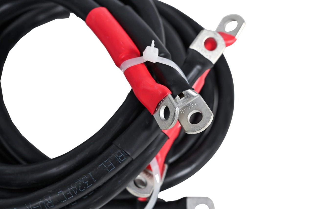 Set 2 Cabluri Conectare Acumulatori – 70mm², 100cm lungime, cu Papuci Cupru de 70/8 mm - CampShop.ro