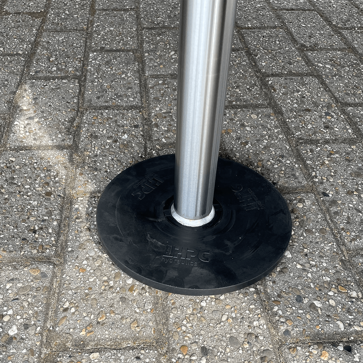 Sistem de calare hidraulic automat pentru autorulote și rulote - CampShop.ro