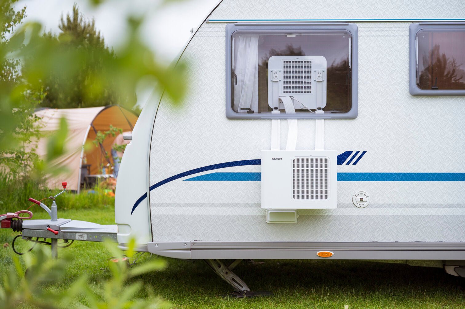 Aparat aer conditionat pentru rulote sau autorulote tip mini split, 3500 BTU, AC3501 - functie WiFi, EUROM - campshop.ro