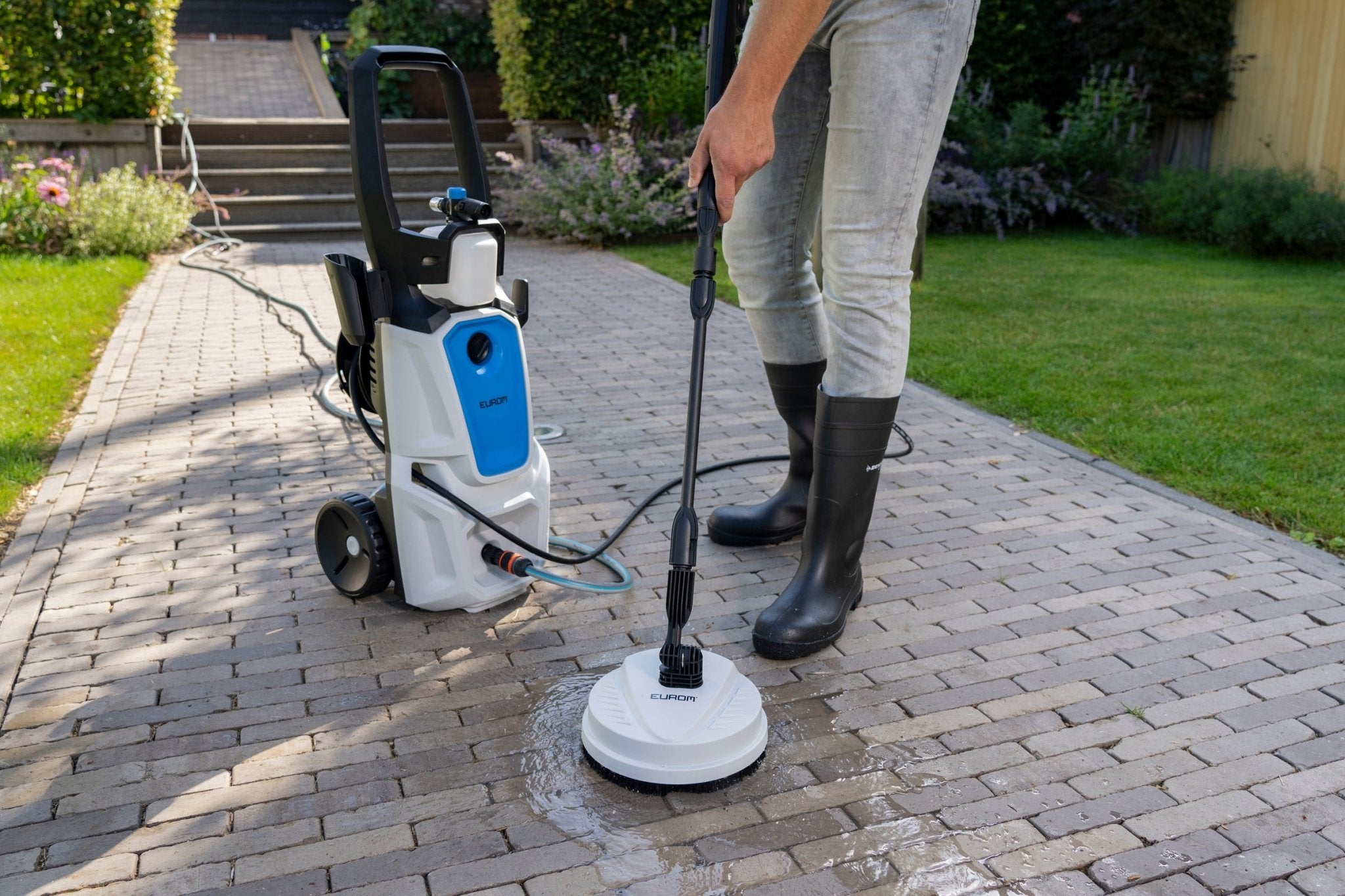 Aparat de spalat cu presiune (inclusiv pentru terase) EUROM FORCE 2501 IND - CampShop.ro