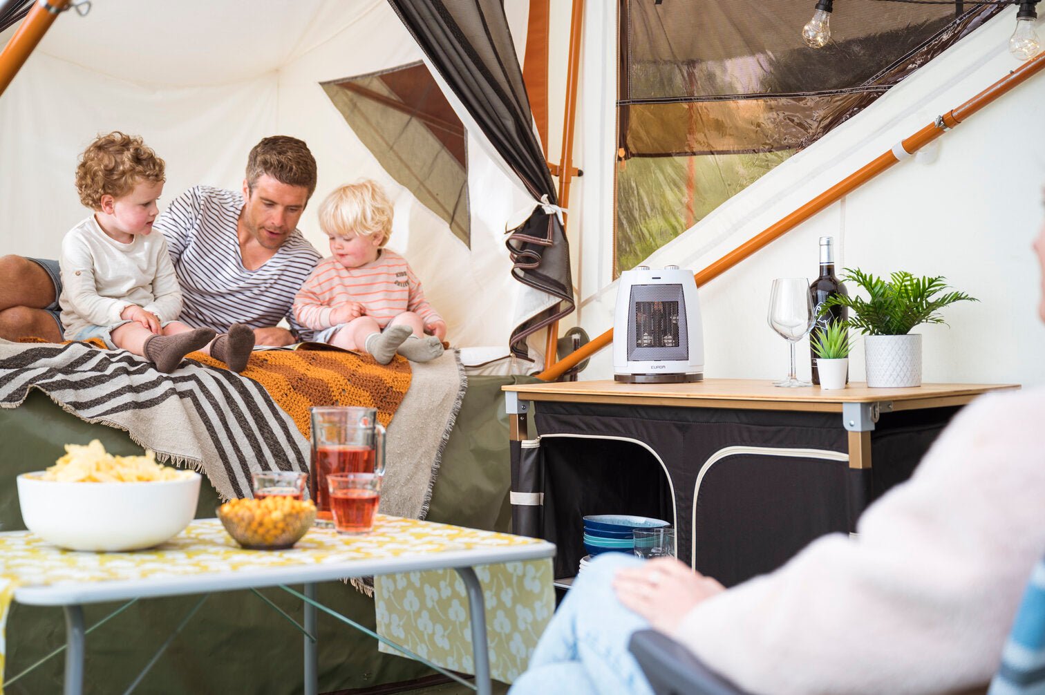 Incalzitor ceramic cu radiator, oscilant, EUROM SAFE-T-HEATER 1500 - campshop.ro