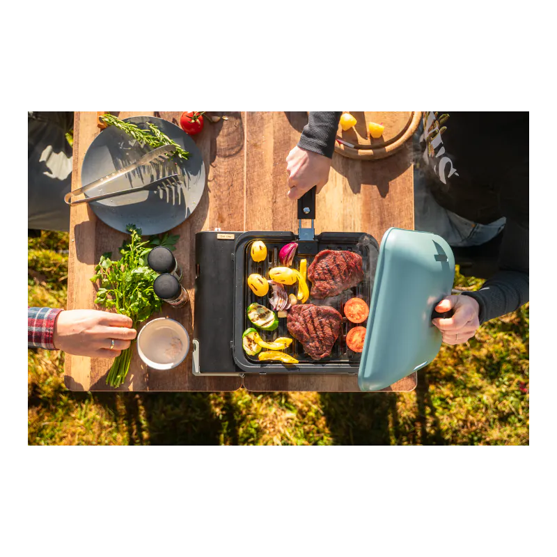 Aragaz portabil pe gaz CADAC Van Cook FFD cu placă BBQ, 1,6 kW, cu cartuș de 227 g - CampShop.ro