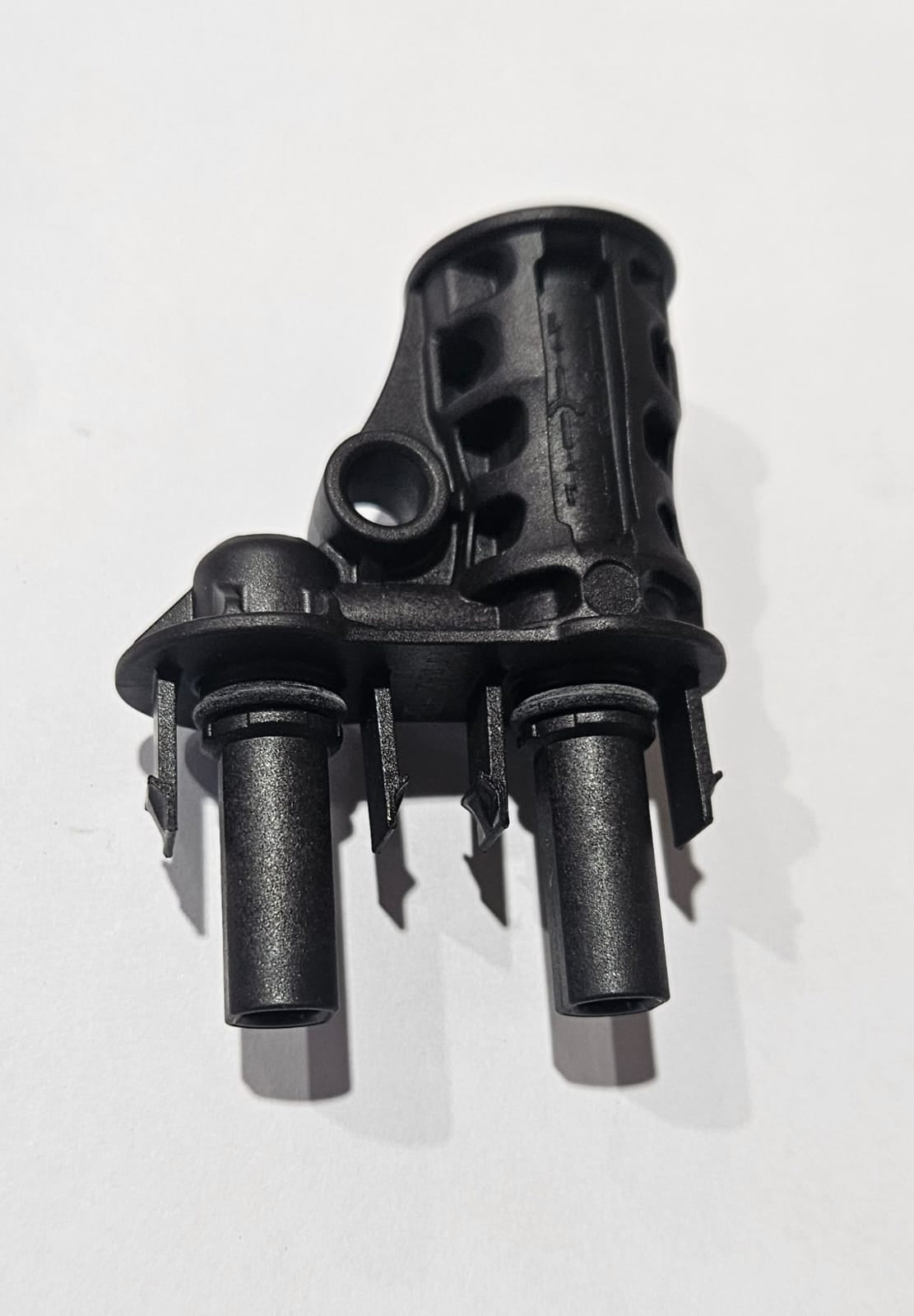 Conector solar fotovoltaic MC4 tip Y tata – pentru panouri solare, rulota, autorulota, camper van - CampShop.ro