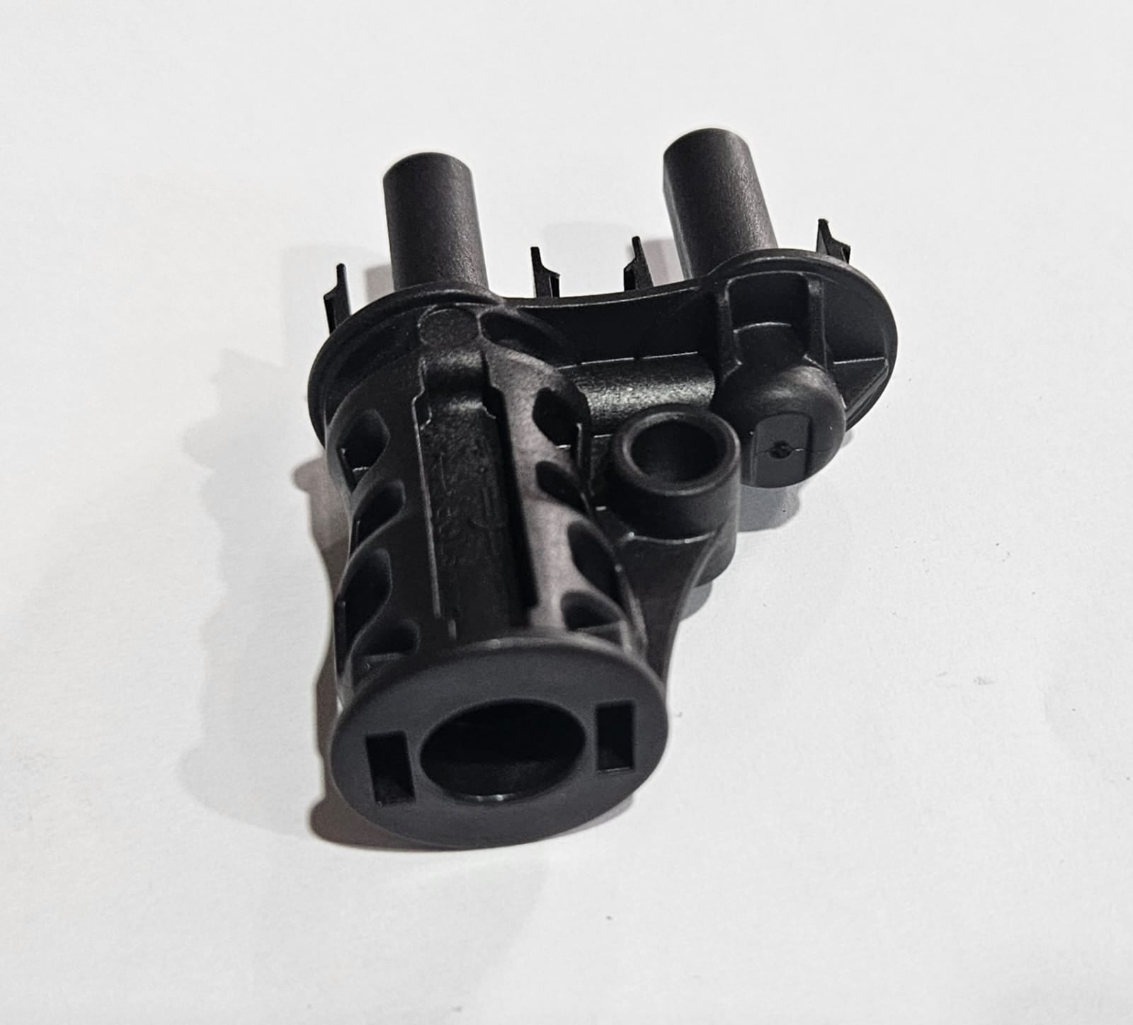 Conector solar fotovoltaic MC4 tip Y tata – pentru panouri solare, rulota, autorulota, camper van - CampShop.ro