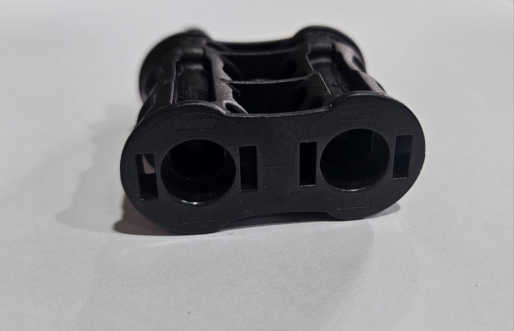 Conectori fotovoltaici solari mufa MC4 - Y (mama) - CampShop.ro