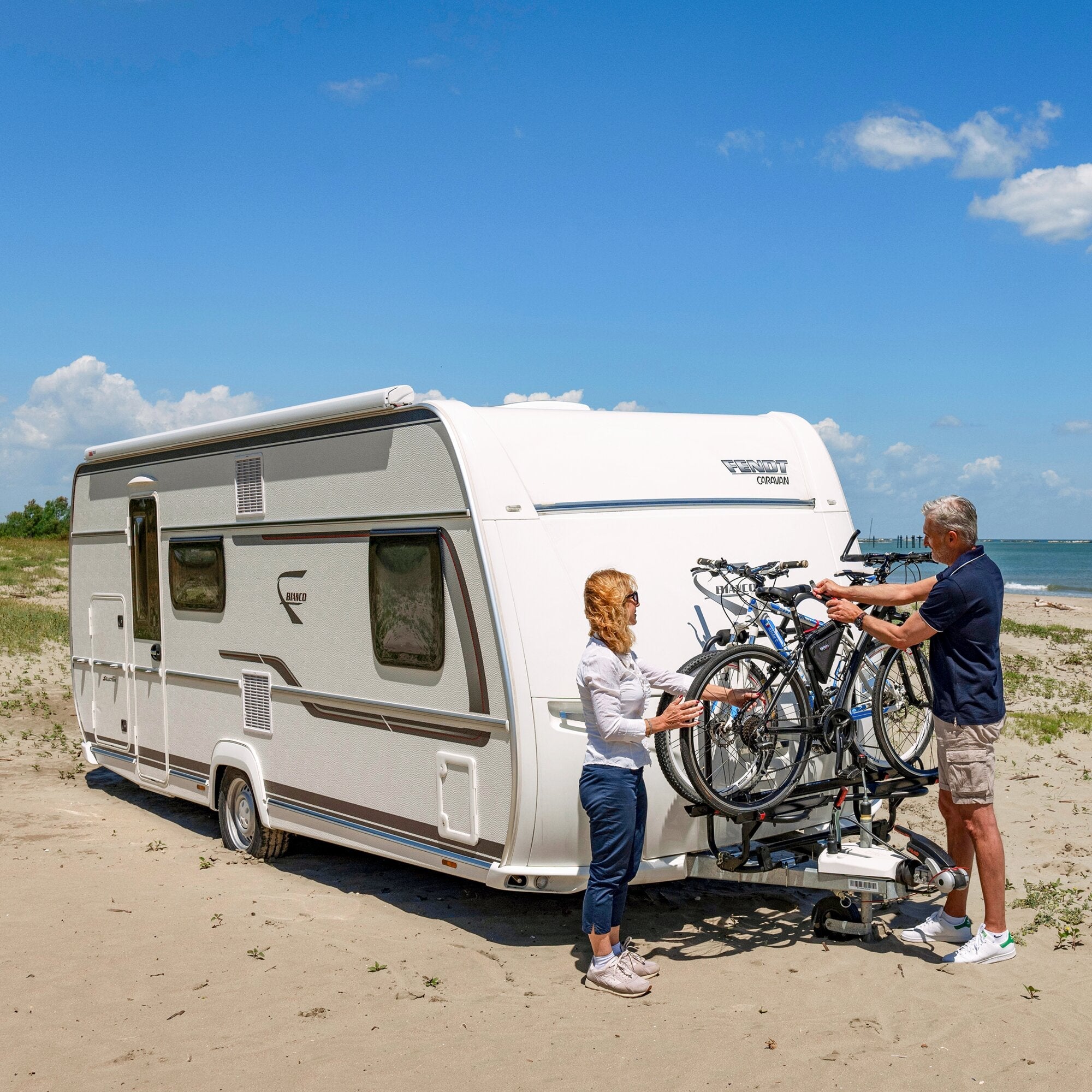 Suport de protappentru rulote Fiamma Carry - Bike Caravan XL A Pro 300, negru - CampShop.ro